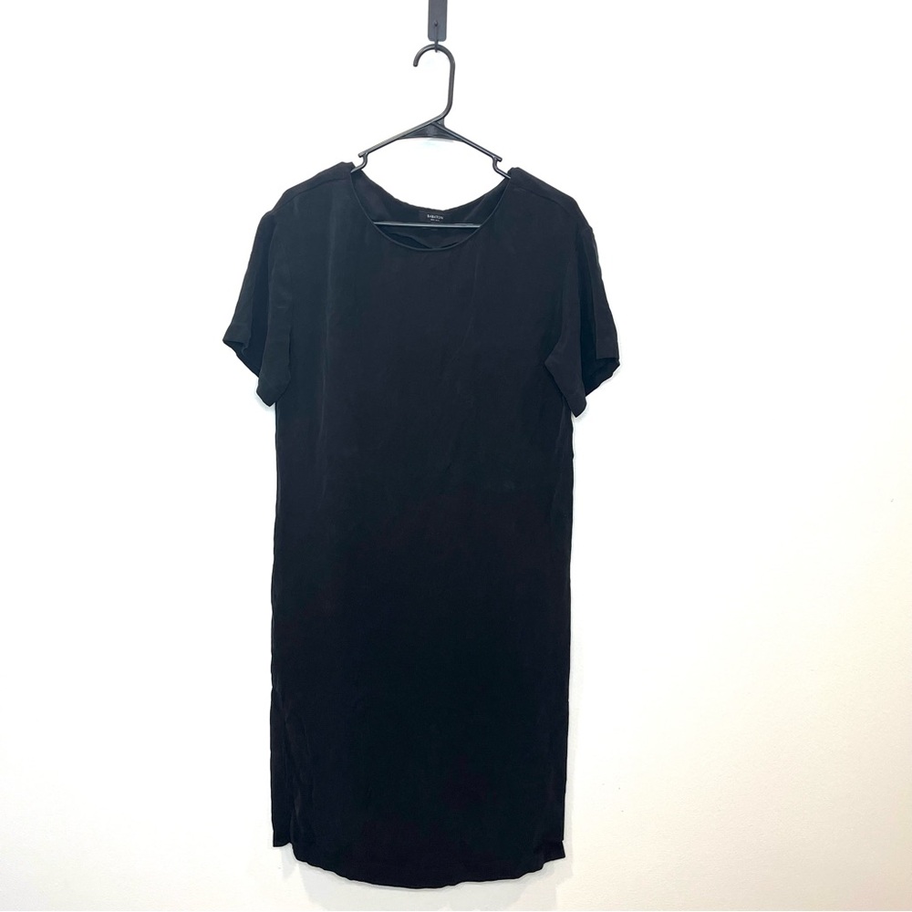 Babaton Aritzia Silk shift dress